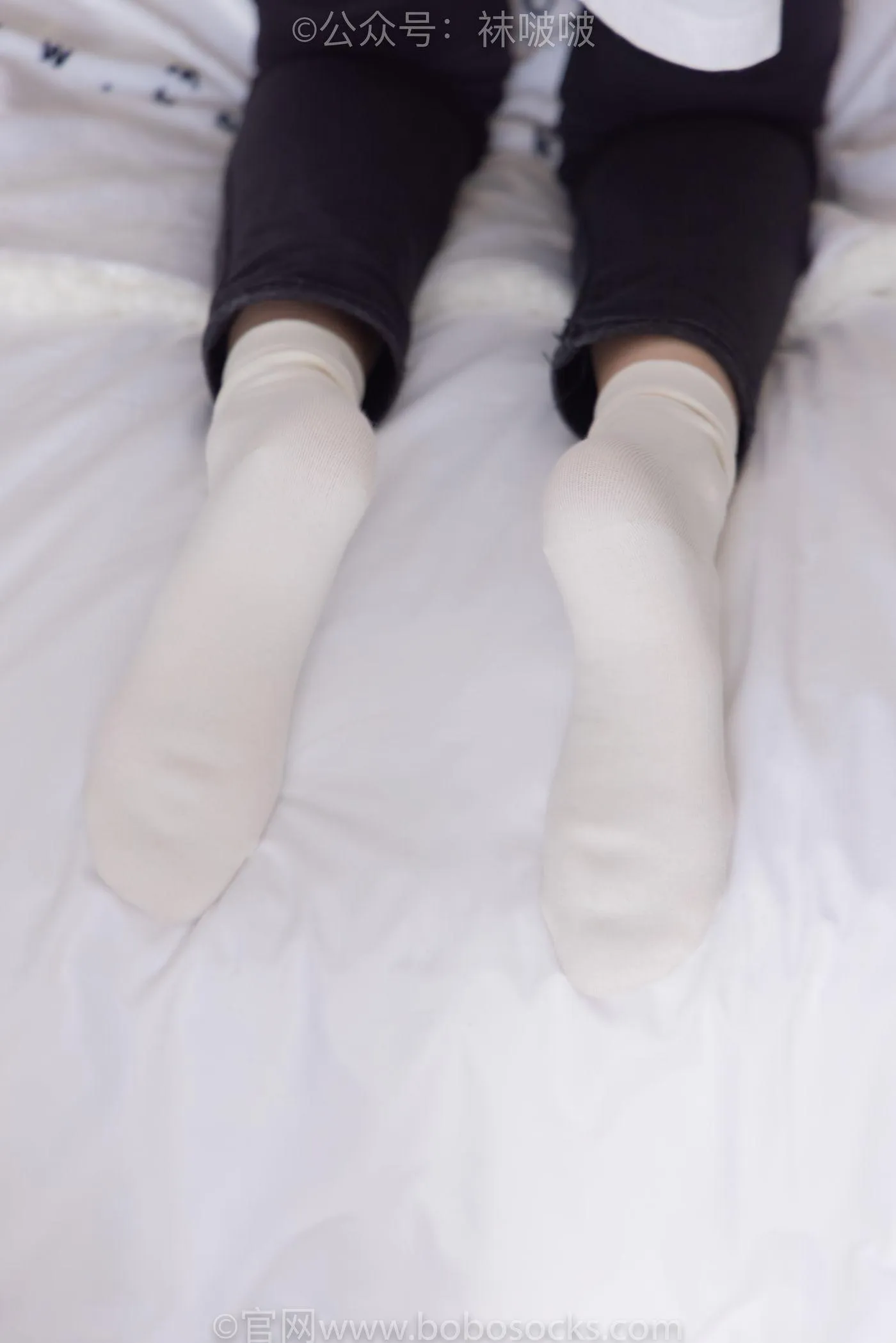 [BoBoSocks袜啵啵]NO.055 稚予-斯凯奇运动鞋、白棉袜、黑棉袜 [139P]插图6
